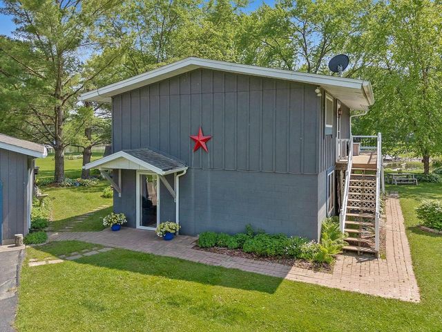 E4451 County Road F, La Valle, WI 53941