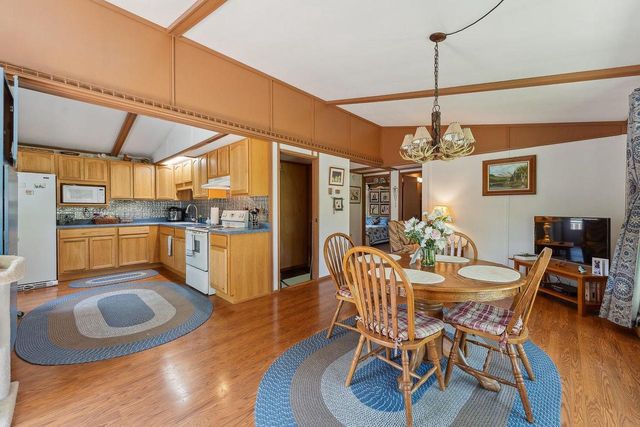 E4451 County Road F, La Valle, WI 53941