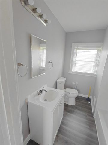 13925 Cherrylawn Street, Detroit, MI 48238