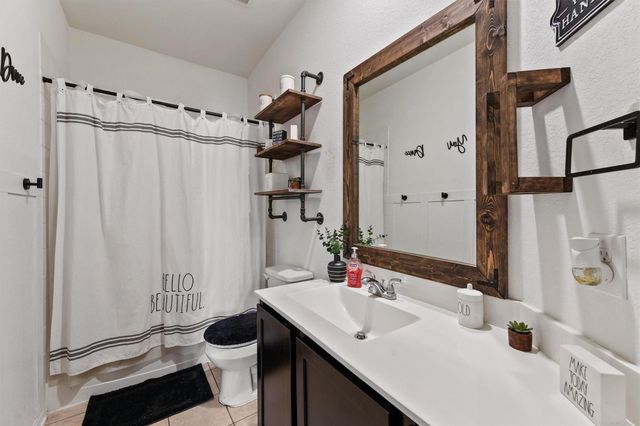 5303 Rivers Edge Drive, Richmond, TX 77469