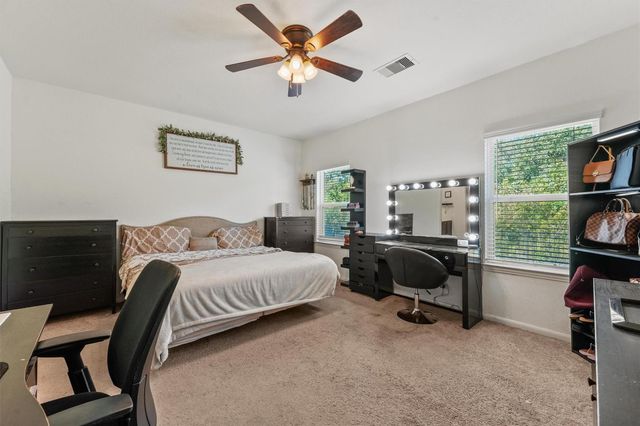 5303 Rivers Edge Drive, Richmond, TX 77469