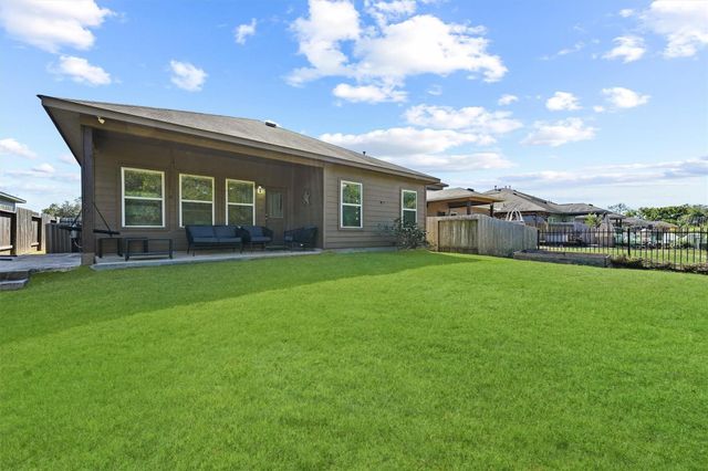 5303 Rivers Edge Drive, Richmond, TX 77469