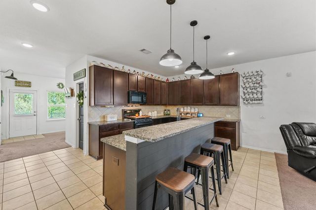 5303 Rivers Edge Drive, Richmond, TX 77469