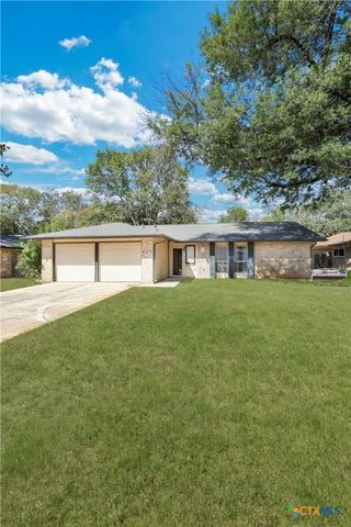 8211 Knute Rockne Street, San Antonio, TX 78240