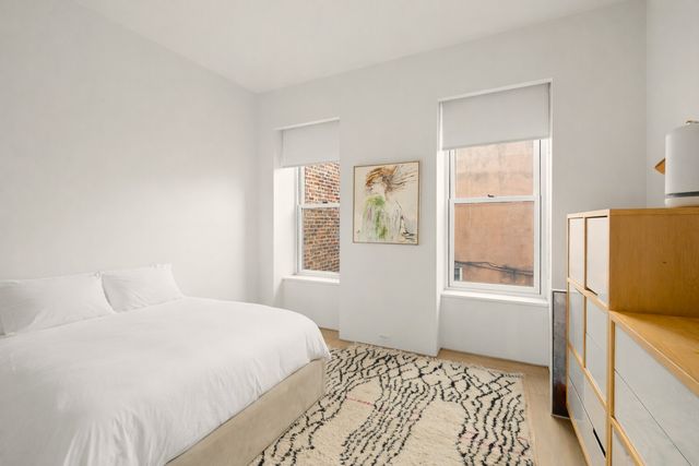 368 CLINTON Street, New York City, NY 11231