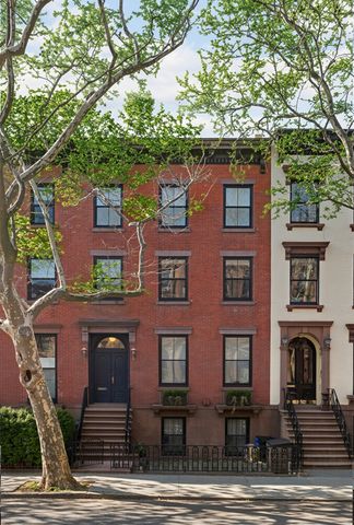 368 CLINTON Street, New York City, NY 11231