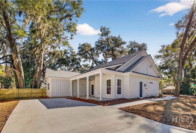 2322 Bonaventure Road, Savannah, GA 31404