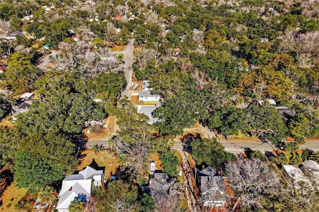 2322 Bonaventure Road, Savannah, GA 31404