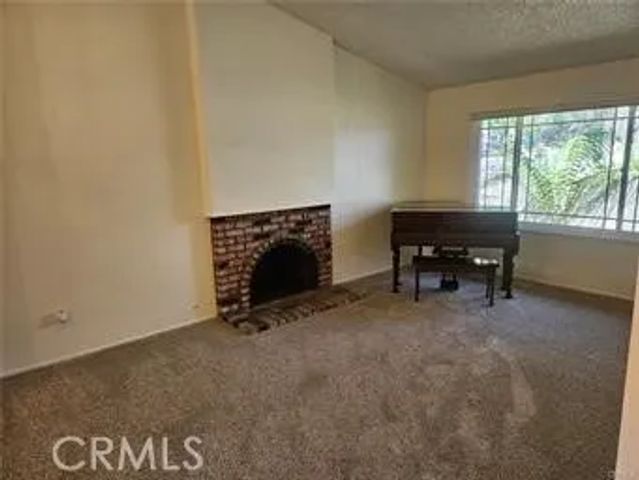 1194 W 14th Street, Upland, CA 91786