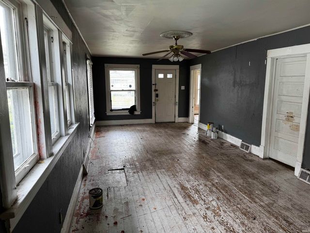 1419 Marine Street, South Bend, IN 46635