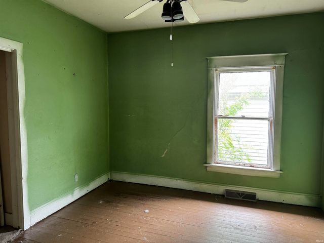 1419 Marine Street, South Bend, IN 46635