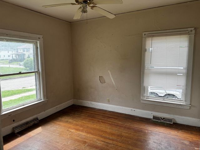 1419 Marine Street, South Bend, IN 46635