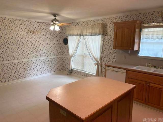 2125 Sprucewood Drive, Conway, AR 72032