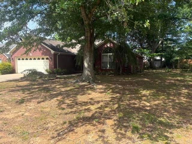 2125 Sprucewood Drive, Conway, AR 72032