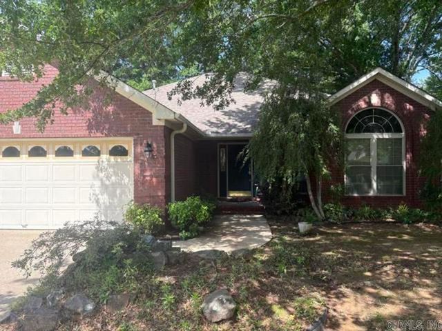 2125 Sprucewood Drive, Conway, AR 72032