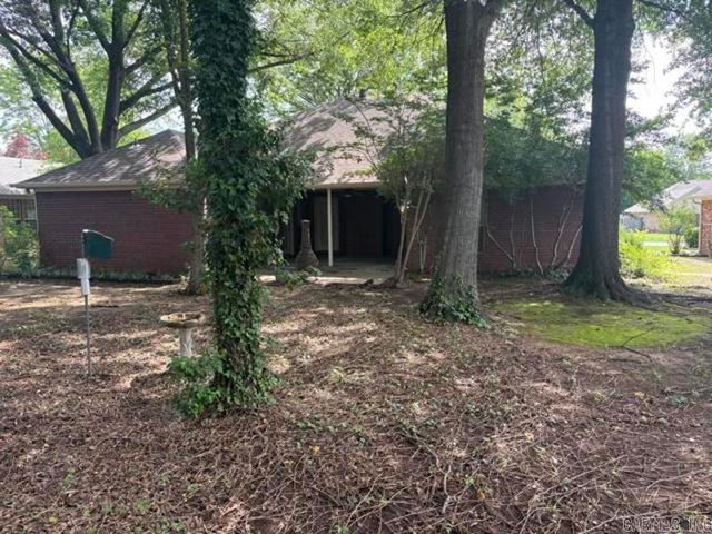 2125 Sprucewood Drive, Conway, AR 72032