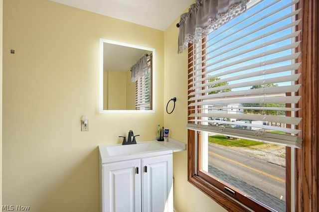 15554 Portage Street, Doylestown, OH 44230