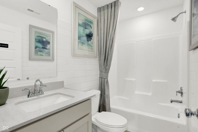 9029 Noble Heights Lane, Indianapolis, IN 46113
