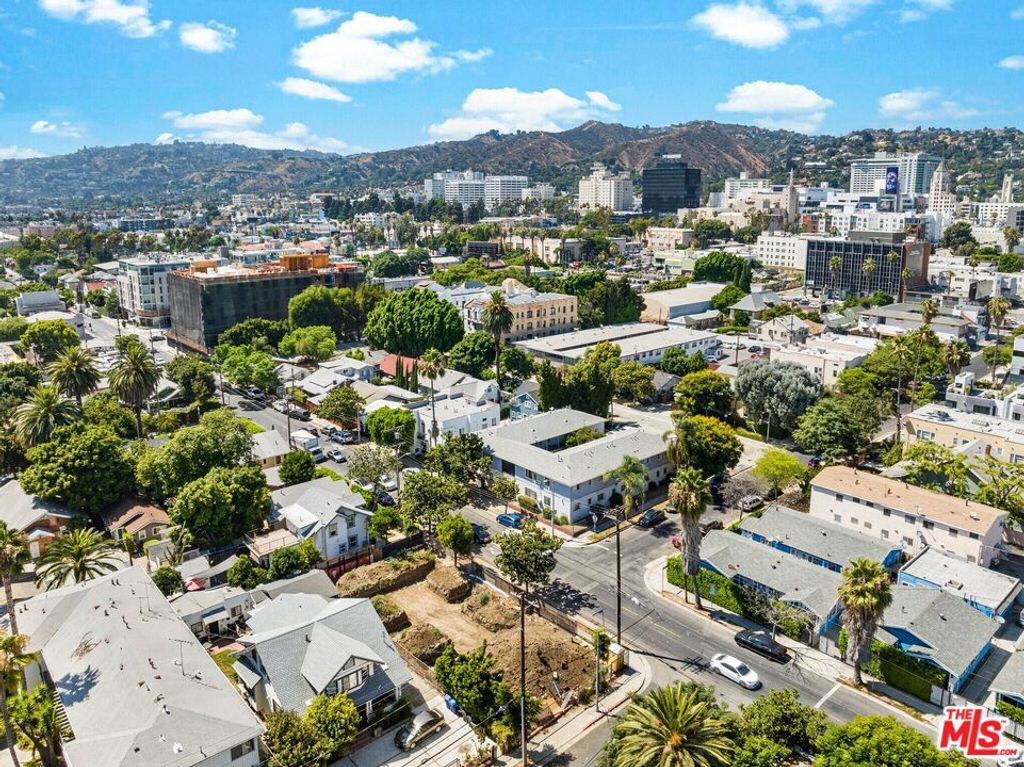 1357 N Las Palmas Avenue, Los Angeles, CA 90028