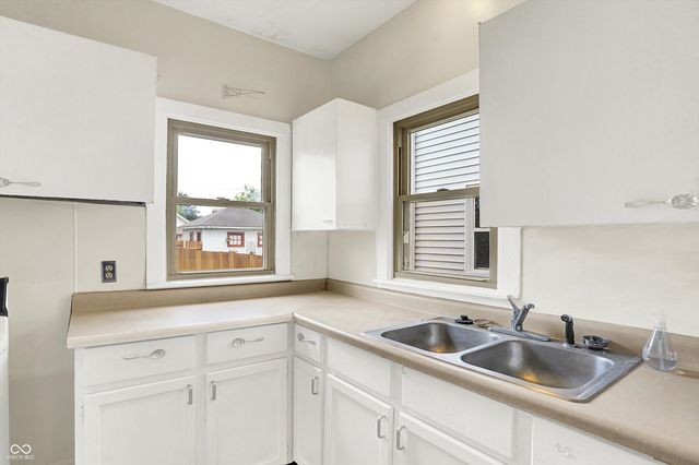 628 N Riley Avenue, Indianapolis, IN 46201