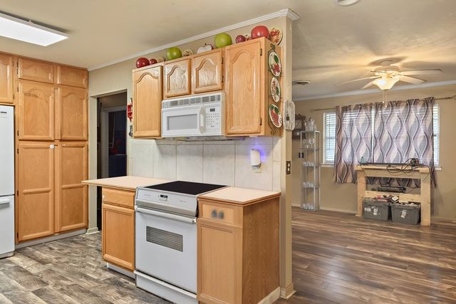 178 Jasmine Dr, Ozark, AL 36360