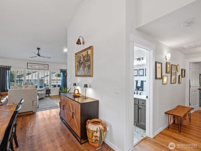 179 NW 12th Court, Oak Harbor, WA 98277