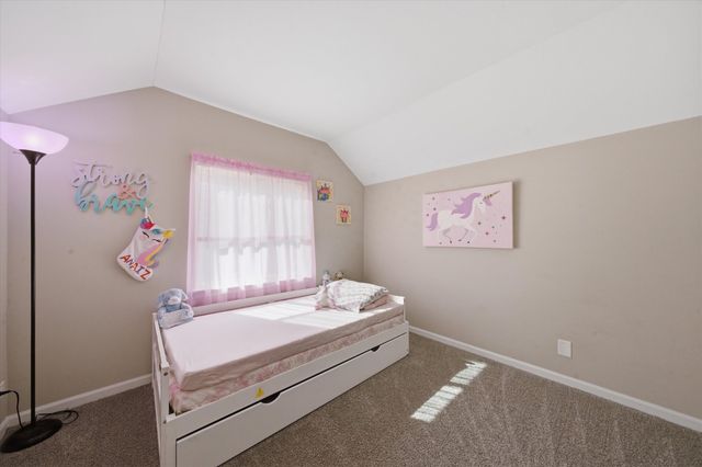 249 E Cobbler Court, Round Lake Beach, IL 60073