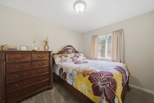 249 E Cobbler Court, Round Lake Beach, IL 60073