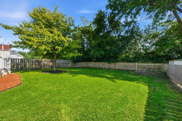249 E Cobbler Court, Round Lake Beach, IL 60073