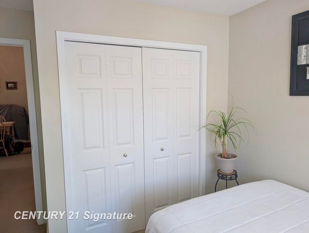 9 Sanctuary Way, Freeland, MI 48623