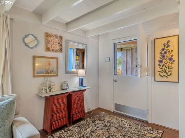 2515 SUNSET Blvd, Seaside, OR 97138