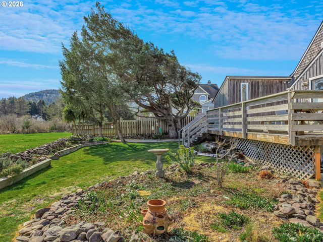 2515 SUNSET Blvd, Seaside, OR 97138