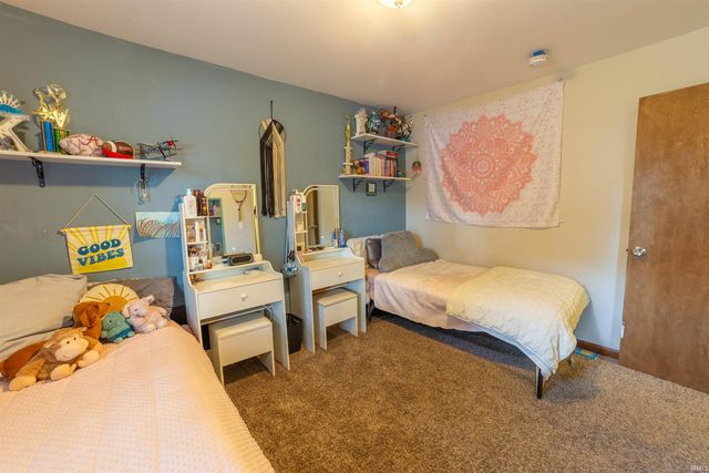 3707 Willow Bend Drive, Evansville, IN 47710
