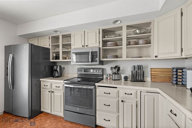 252 Cirque Drive, Bozeman, MT 59718