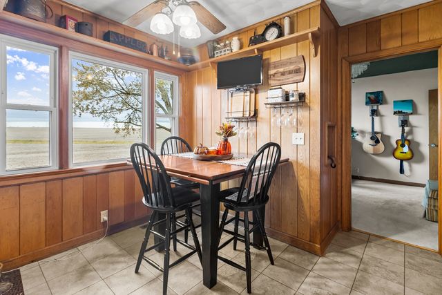 108 E Grove Street, Poplar Grove, IL 61065