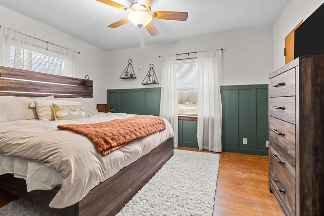 108 E Grove Street, Poplar Grove, IL 61065