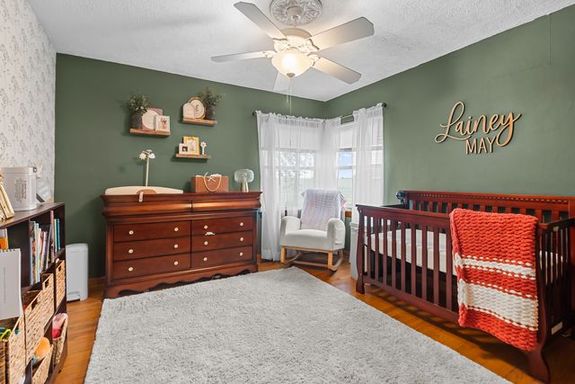 108 E Grove Street, Poplar Grove, IL 61065