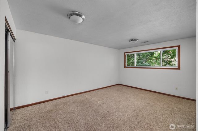 2015 2017 8th Court SW, Olympia, WA 98502