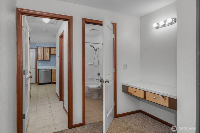 2015 2017 8th Court SW, Olympia, WA 98502