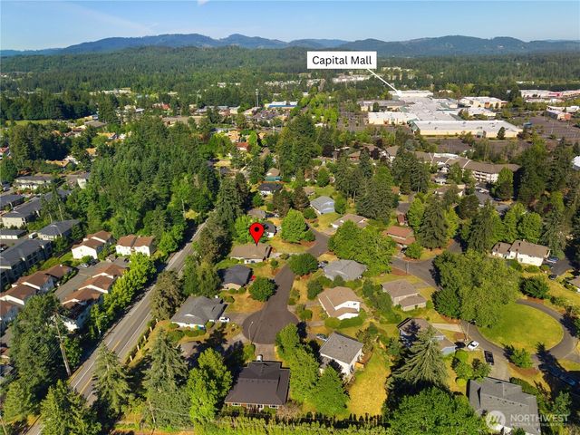 2015 2017 8th Court SW, Olympia, WA 98502