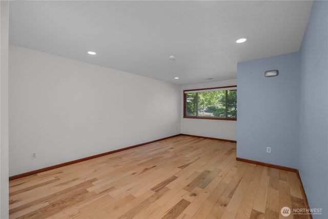 2015 2017 8th Court SW, Olympia, WA 98502