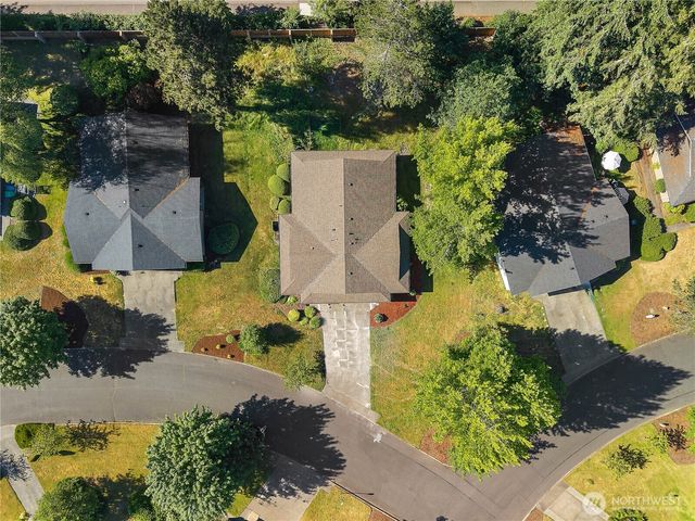 2015 2017 8th Court SW, Olympia, WA 98502