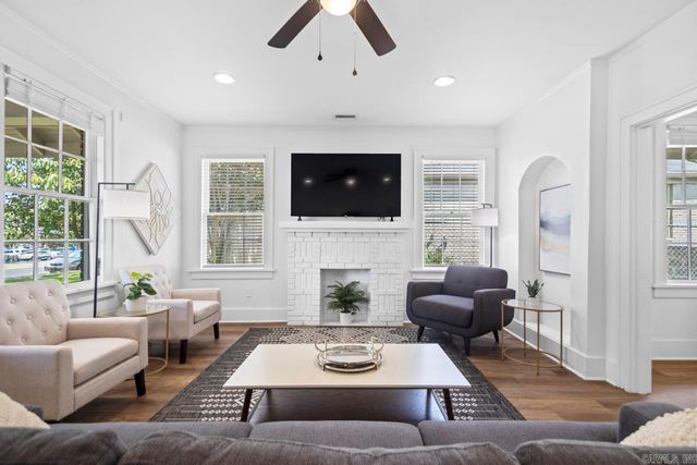 1801 N Polk, Little Rock, AR 72207