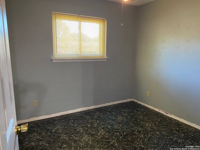 1057 Curtiss, Schertz, TX 78154