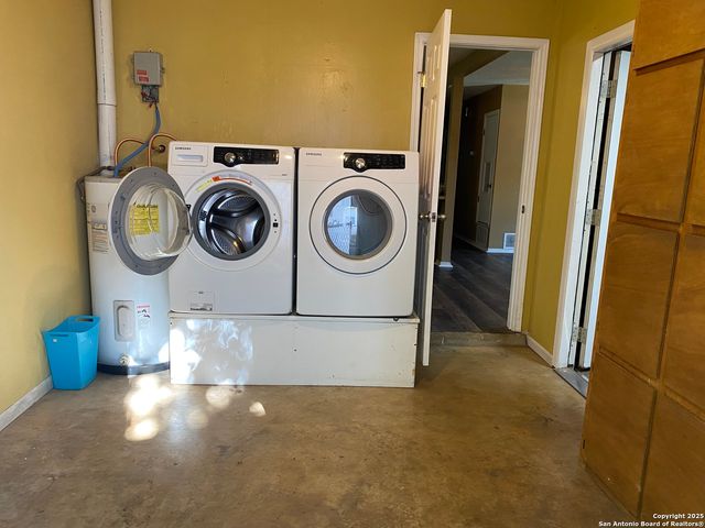 1057 Curtiss, Schertz, TX 78154