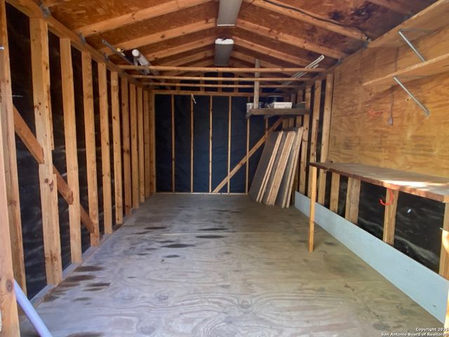 1057 Curtiss, Schertz, TX 78154