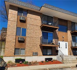 117 John Street 41, Lincoln, RI 02865