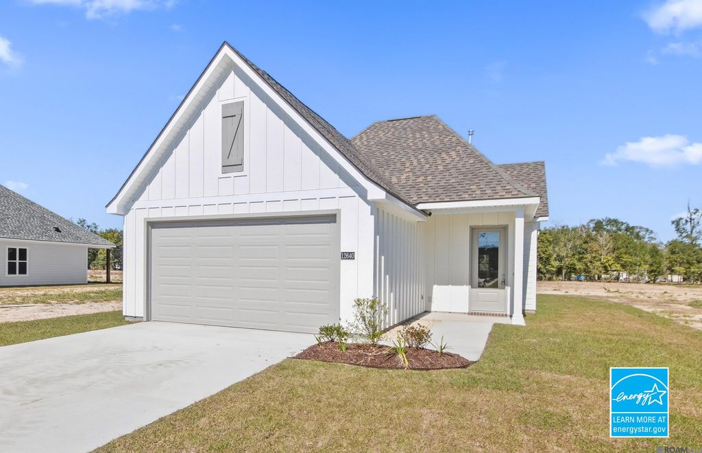 12640 Bald Eagle Drive, Denham Springs, LA 70726