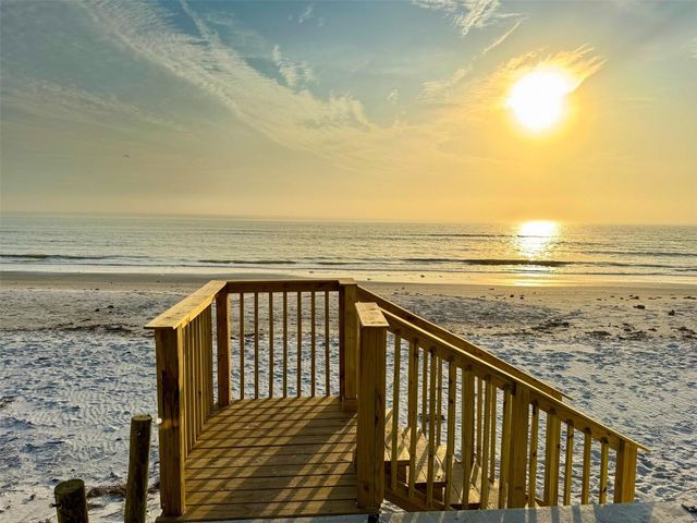 16330 GULF BOULEVARD 306, Redington Beach, FL 33708