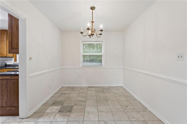 216 Watkins DR, Hampton, VA 23669